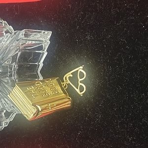 L RAZZA vintage brooch